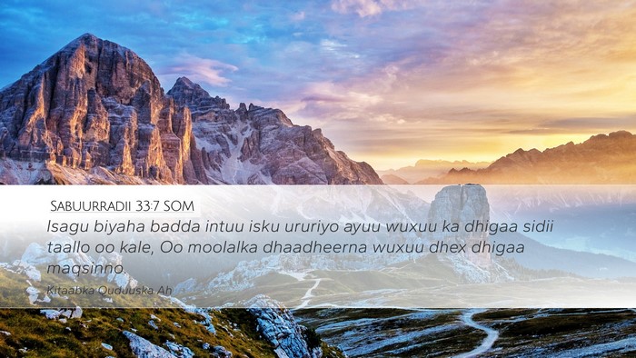 Sabuurradii 33:7 SOM Bible Verse Image