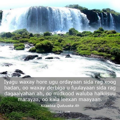 Picture 03 - Yoo'eel 2:7 SOM - Iyagu waxay hore ugu ordayaan sida rag xoog - Bible Verse Picture
